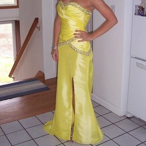 Bejeweled Yellow Formal Prom Dress